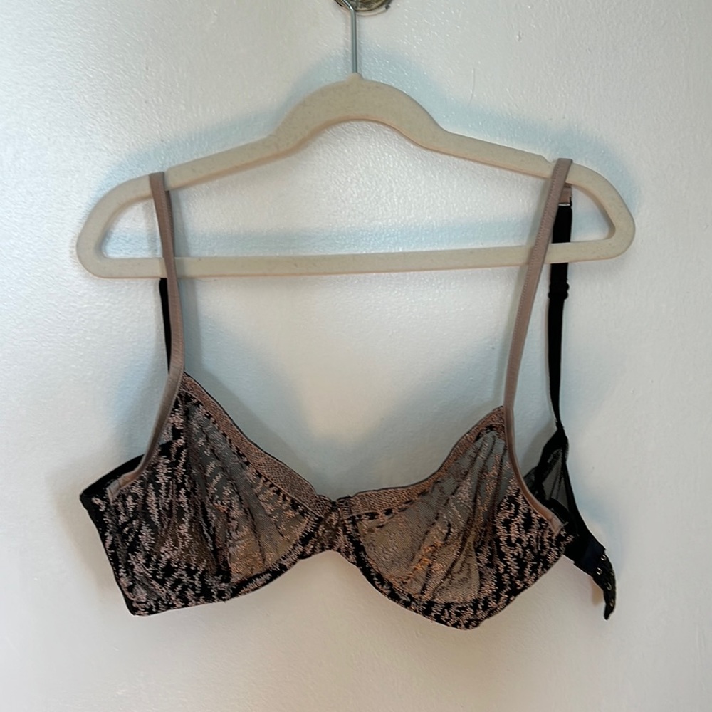 32C La Perla Unlined Bra - like new!